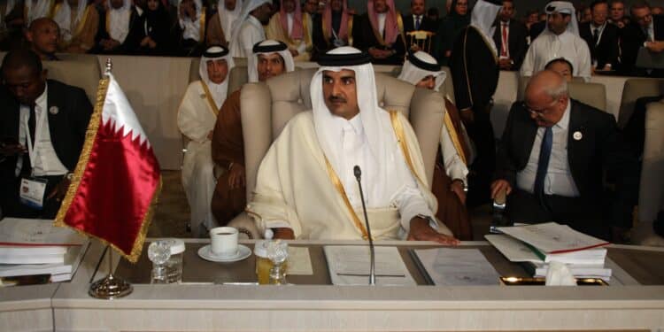 Sommet Arabe : Jhianoui d&eacute;ment tout incident &agrave; l&rsquo;origine du d&eacute;part pr&eacute;matur&eacute; de l&rsquo;Emir du Qatar