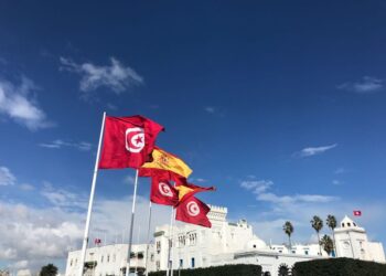 L'Espagne l&egrave;ve les restrictions de voyage vers la Tunisie et reclasse deux gouvernorats