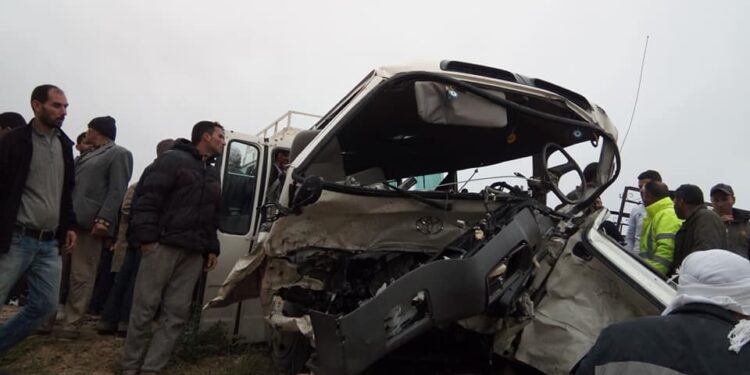 Feriana : 3 morts et une dizaine de blessés dans un grave accident
