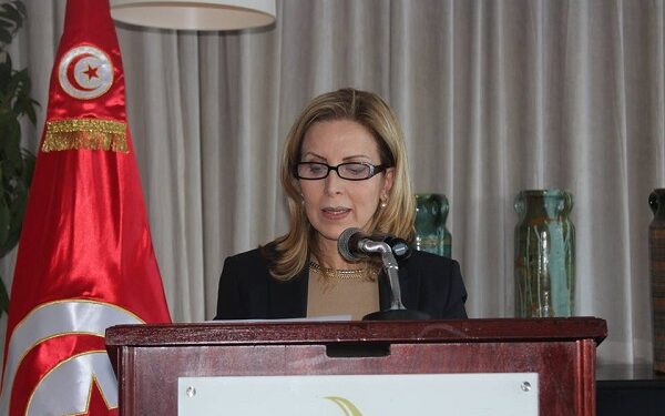 Selma Elloumi veut démissionner de la présidence pour rejoindre le Nidaa de Sofiene Toubel