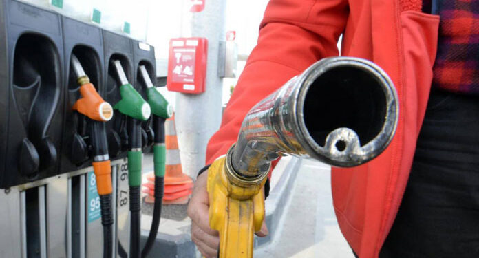 Le carburant &eacute;puis&eacute; dans les stations-services