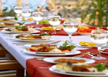 Iftar : Ces réservations au restaurant qui sautent à la dernière minute !