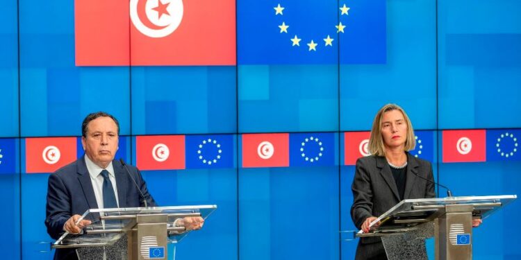 Tunisie-UE : Signature d'une accord de financement de 60 millions d'euros au profit des jeunes