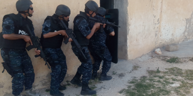 Kasserine : Descentes dans des maisons de terroristes