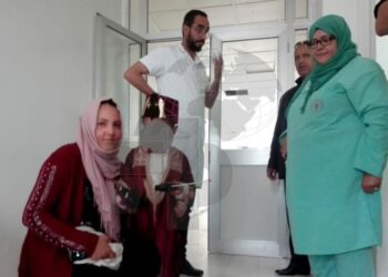 Tunisie : Une premi&egrave;re, un d&eacute;tenu f&ecirc;te la circoncision de son fils en dehors de la prison