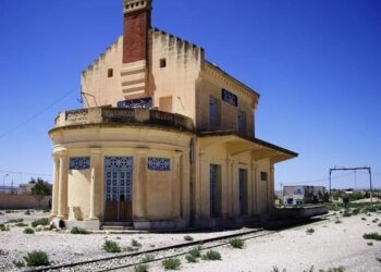 Patrimoine : Entrée du train en gare de Haidra