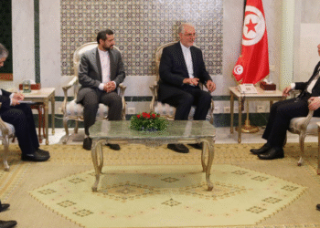 "La passation souple du pouvoir en Tunisie a ébloui le monde", selon un haut placé iranien