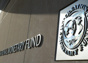 Tunisie : Le FMI prédit une croissance plafonnée à 4% d'ici 2024