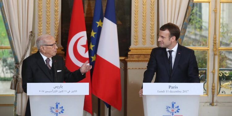 Emmanuel Macron aux funérailles de Béji Caid Essebsi