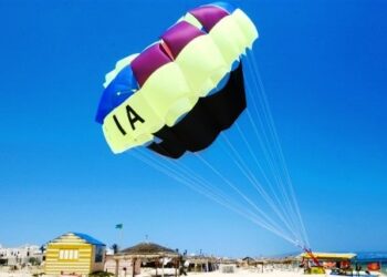 Mahdia : Une touriste tuée dans un accident de parachute ascensionnel