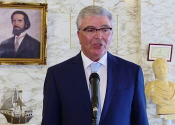 Candidat ou pas, Abdelkrim Zbidi reste dans le flou !