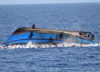 Tunisie : 18 migrants irréguliers sauvés au large de Sfax, un corps repêché