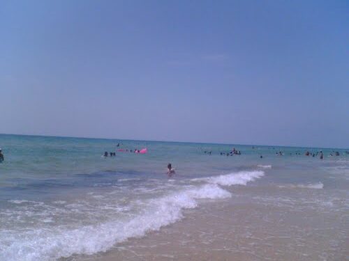 Baignade interdite dans toutes les plages