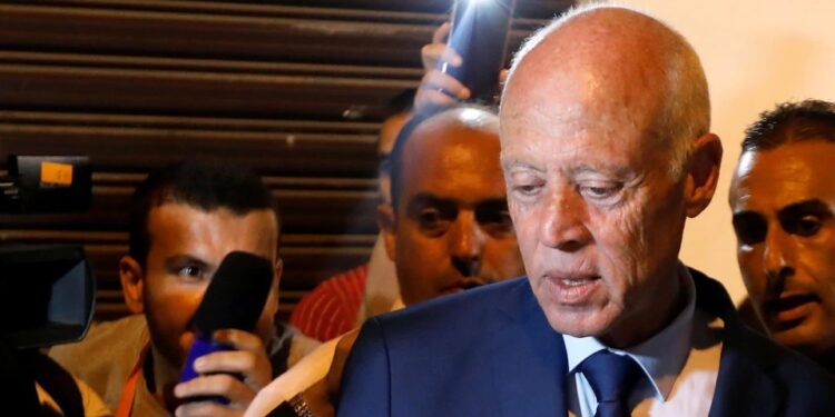 Kais Saied alias "M. Propre" ou "Robocop" a frappé fort d'entrée !