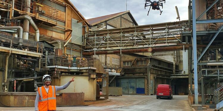 Il conçoit un drone anti-fissures des barrages, mais se fait malmener dès son retour en Tunisie