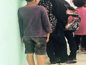 Sa photo a ému les internautes : Vague de solidarité au profit de "l'enfant de Touiref"