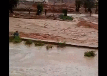 Les inondations bloquent la route nationale n°18