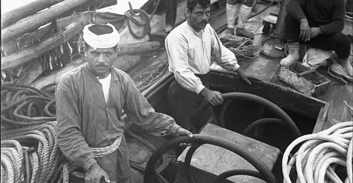 A Mahdia en 1907 : Des pêcheurs d'éponges découvrent un trésor