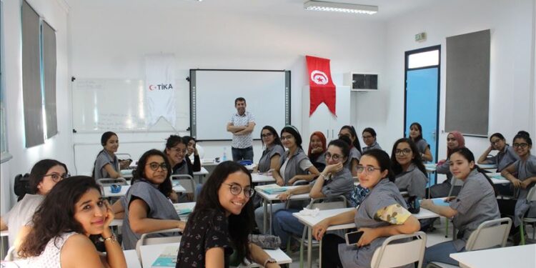 Une classe de langue turque au lycée pilote de Sousse