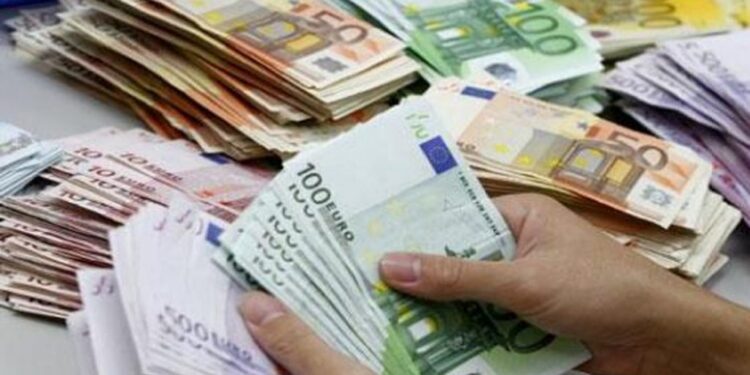 BCT : Les avoirs en devises à 104 jours d’importation