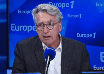 "Les Tunisiens de France votent Ennahdha alors qu'il vivent dans un pays laïc ?"