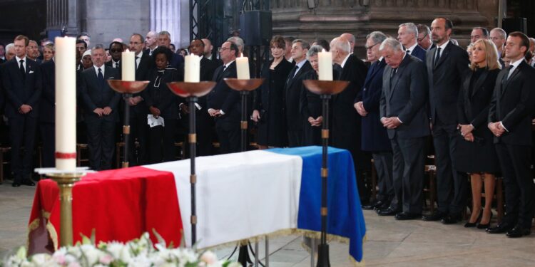 Jhinaoui à la cérémonie d'hommage à Jacques Chirac