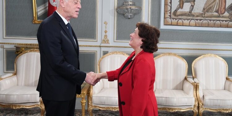 Kaïs Saïed reçoit la présidente de l'IVD, Sihem Ben Sedrine
