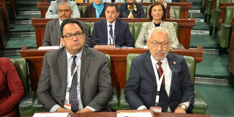 Une constante "moderniste" : S'entretuer pour que triomphent les islamistes