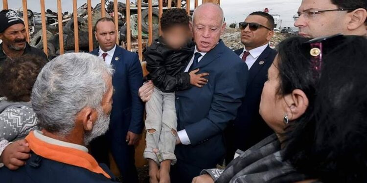 Kais Saied et l'enfant de la décharge : Les apparences sont parfois trompeuses !