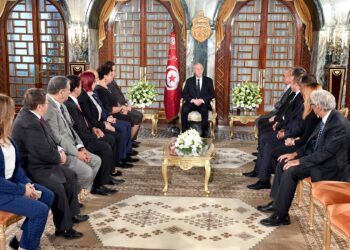 Kais Saied reçoit les membres du cabinet présidentiel à l'occasion de la fin de leur mission