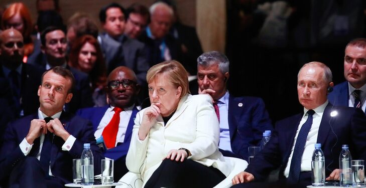 Youssef Chahed au forum international sur la Paix