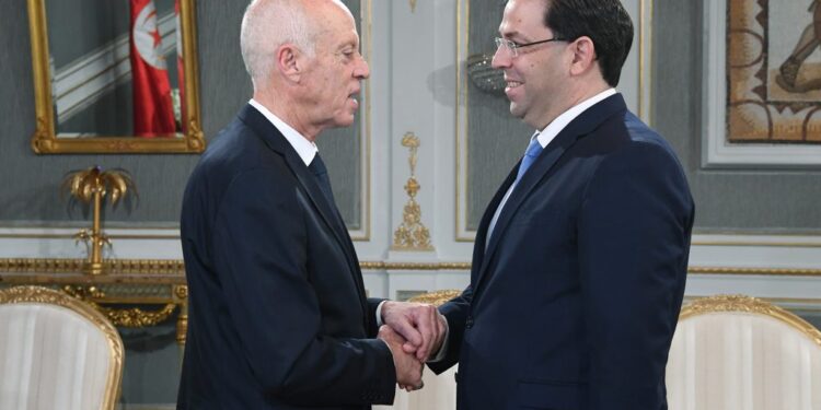 Après l'Algérie, Youssef Chahed en visite en France et en Italie à la demande de Kais Saied