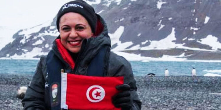 Samia Fekih, première chercheure tunisienne à atteindre le Pôle Sud