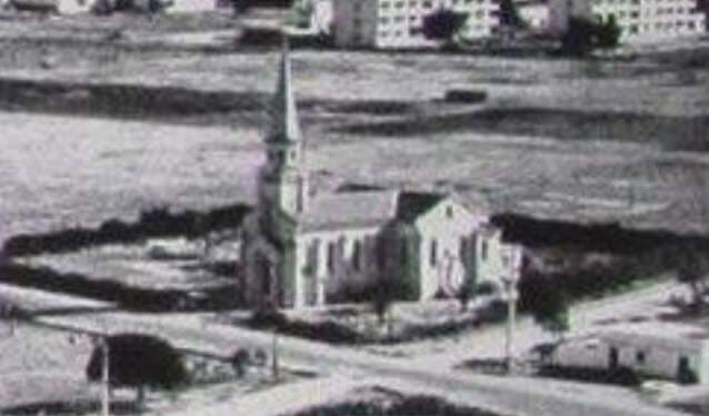 Nostalgies tunisoises : Les sites solitaires de Carthage et l'Aouina