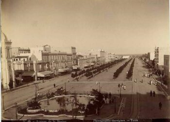Nostalgies de Tunis : Je ne me lasse pas de cette photo de l'Avenue !