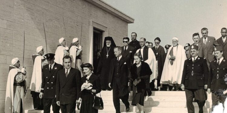 Une photo éloquente : Nixon et la diversité tunisienne