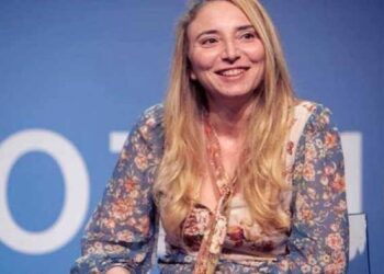 Misogynes, populistes et salafistes à l'assaut de Chiraz Laatiri