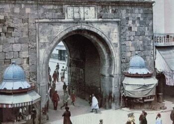 Cartes anciennes : Bab Bhar à la puissance trois !