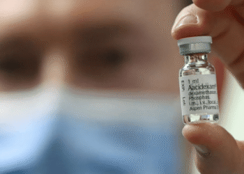 Traitement du coronavirus : L'OMS salue une "percée scientifique" au Royaume-Uni