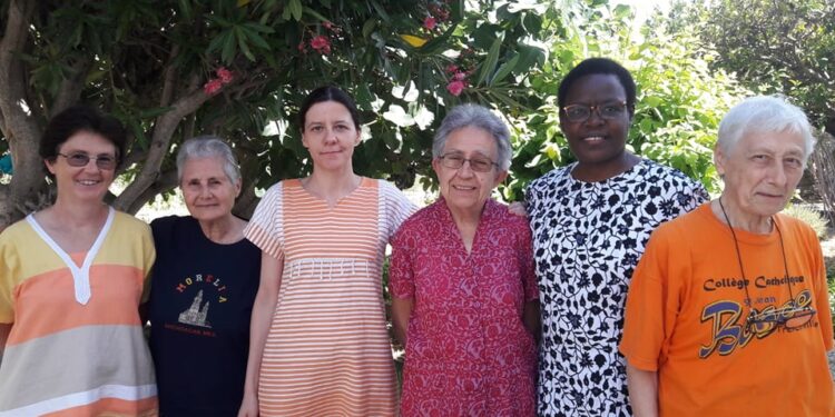 Sœurs blanches : Six cœurs qui battent pour la Tunisie