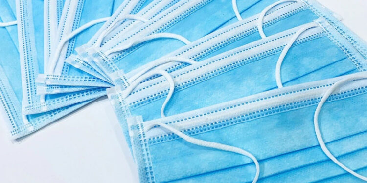 Le ministère de la Fonction publique impose le port de masques à ses agents