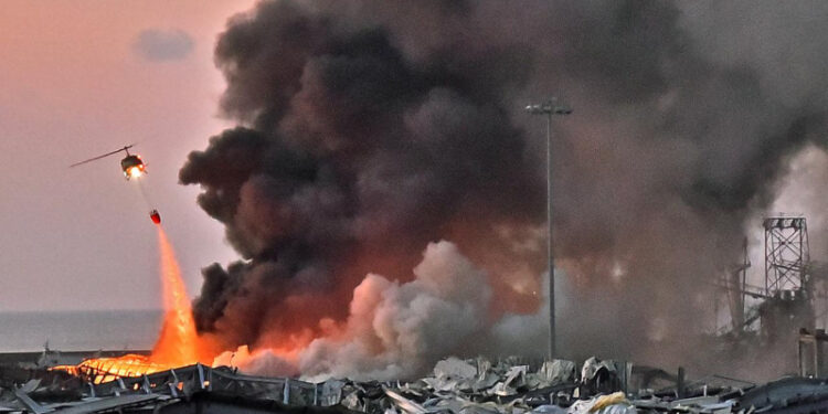Liban : Le bilan s'alourdit à 100 morts et 4000 blessés après la double explosion de Beyrouth