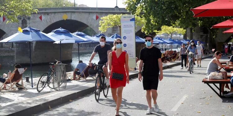 Coronavirus : L'OMS s'inquiète du niveau alarmant de transmission en Europe
