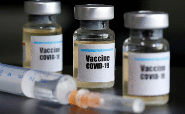 Coronavirus : Les tests d'un vaccin américain suspendus suite à une maladie inexpliquée