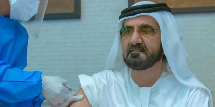 L'Emir de Dubaï se fait vacciner contre le coronavirus