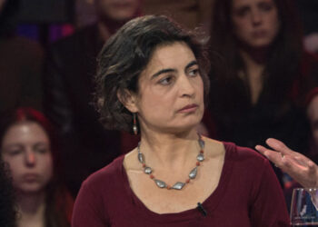 Cette Tunisienne lutte pour interdire le voile au Canada