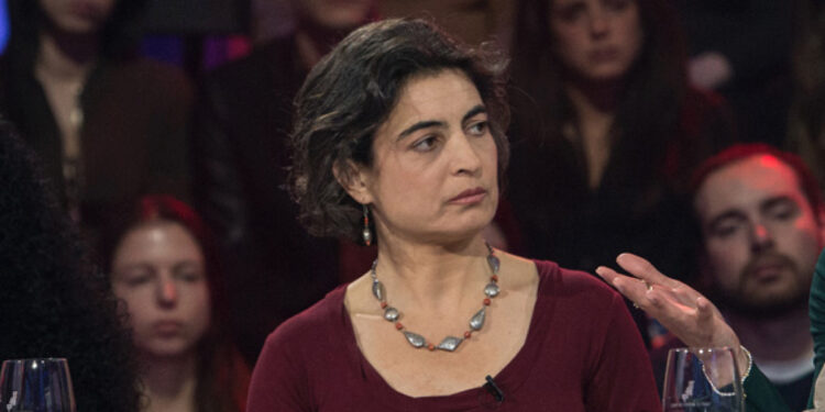 Cette Tunisienne lutte pour interdire le voile au Canada