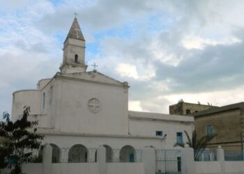 Touchée par la foudre, l'église de la Goulette panse ses blessures