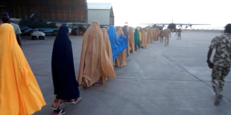 Nigeria : Boko Haram revendique le rapt de plus de 300 lycéens