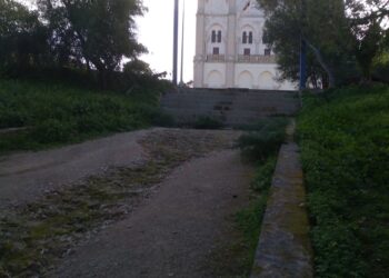 A Carthage, l'Arche bleue est à l'abandon